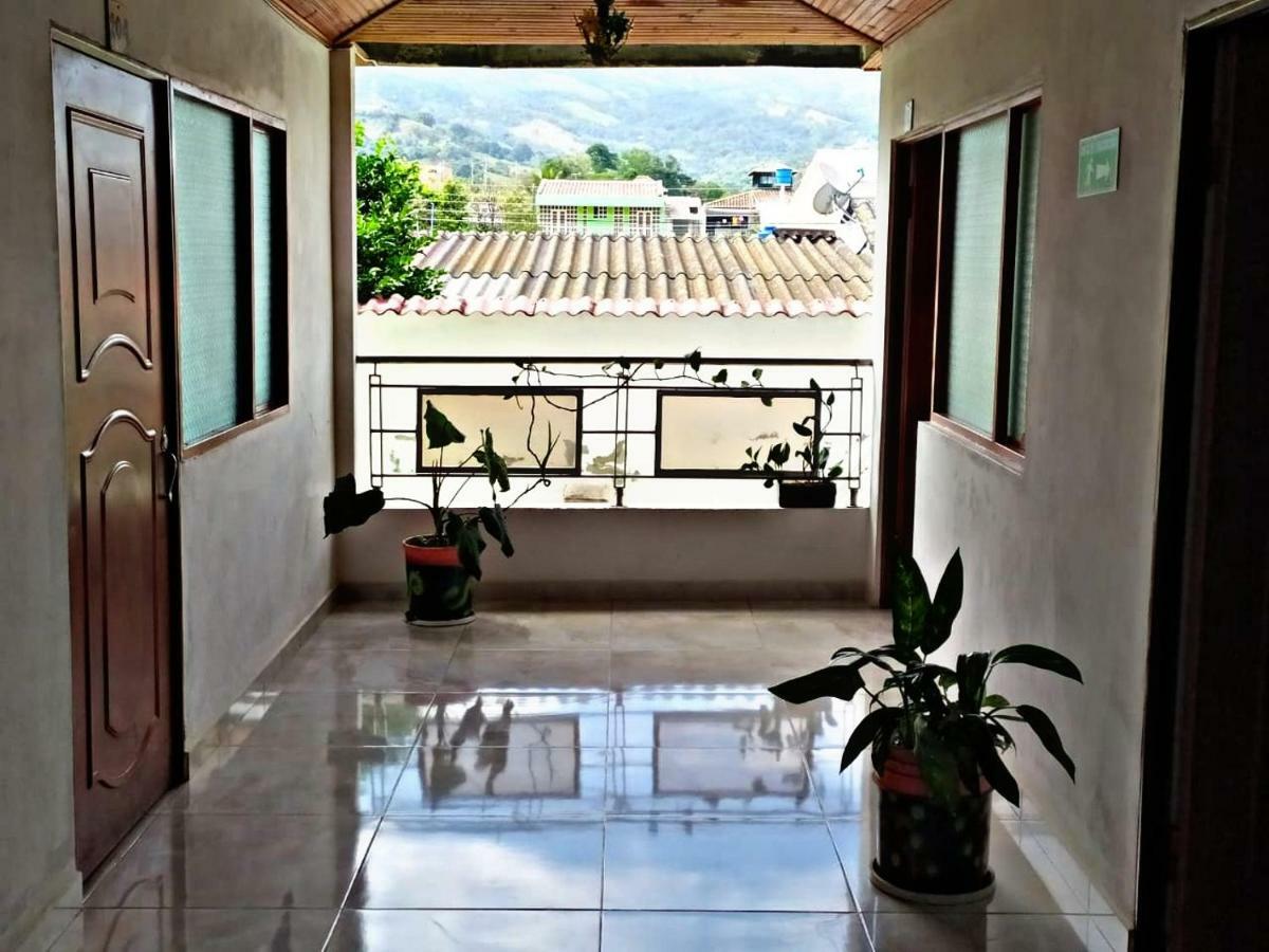 Hotel Casa Pacha Guaduas Esterno foto